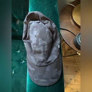 Lululemon Athletica Black and Grey Camo Cap